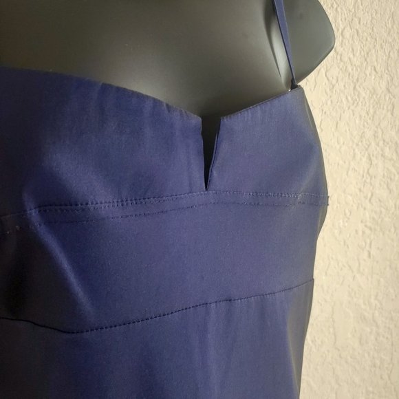 Classic Long Column Dress - Formal - Picture 2 of 8